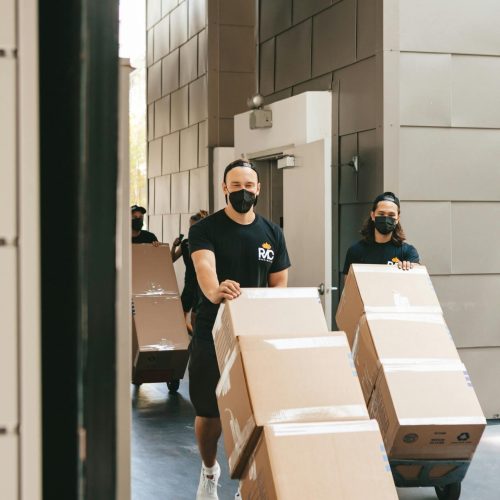 pexels-royal-moving-storage-1098629817-20706504